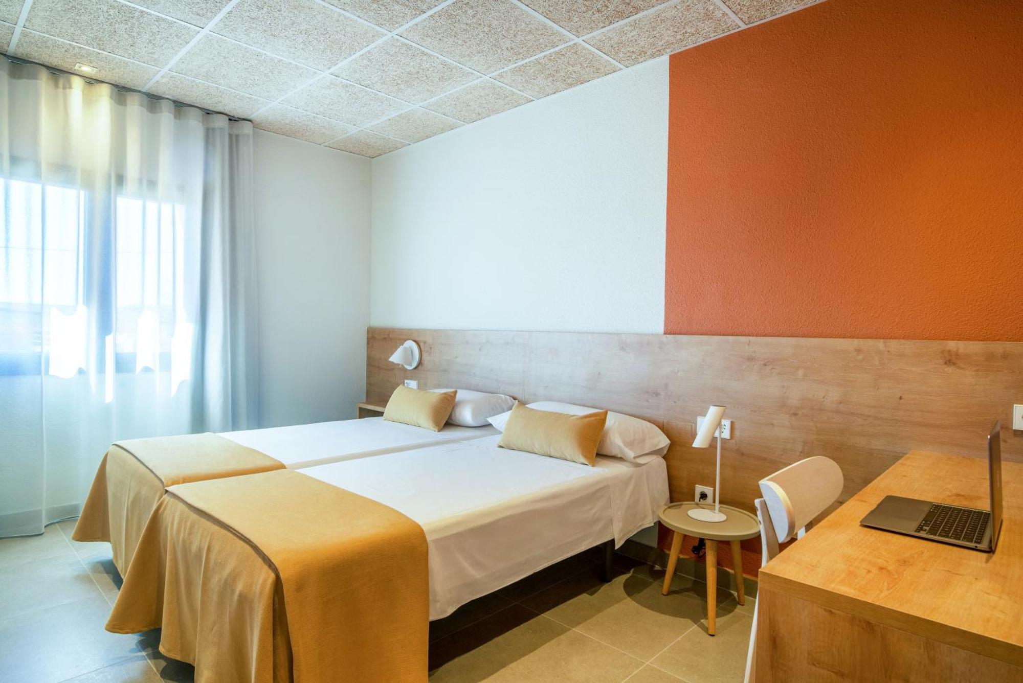 Hostal Barris Пальс Экстерьер фото