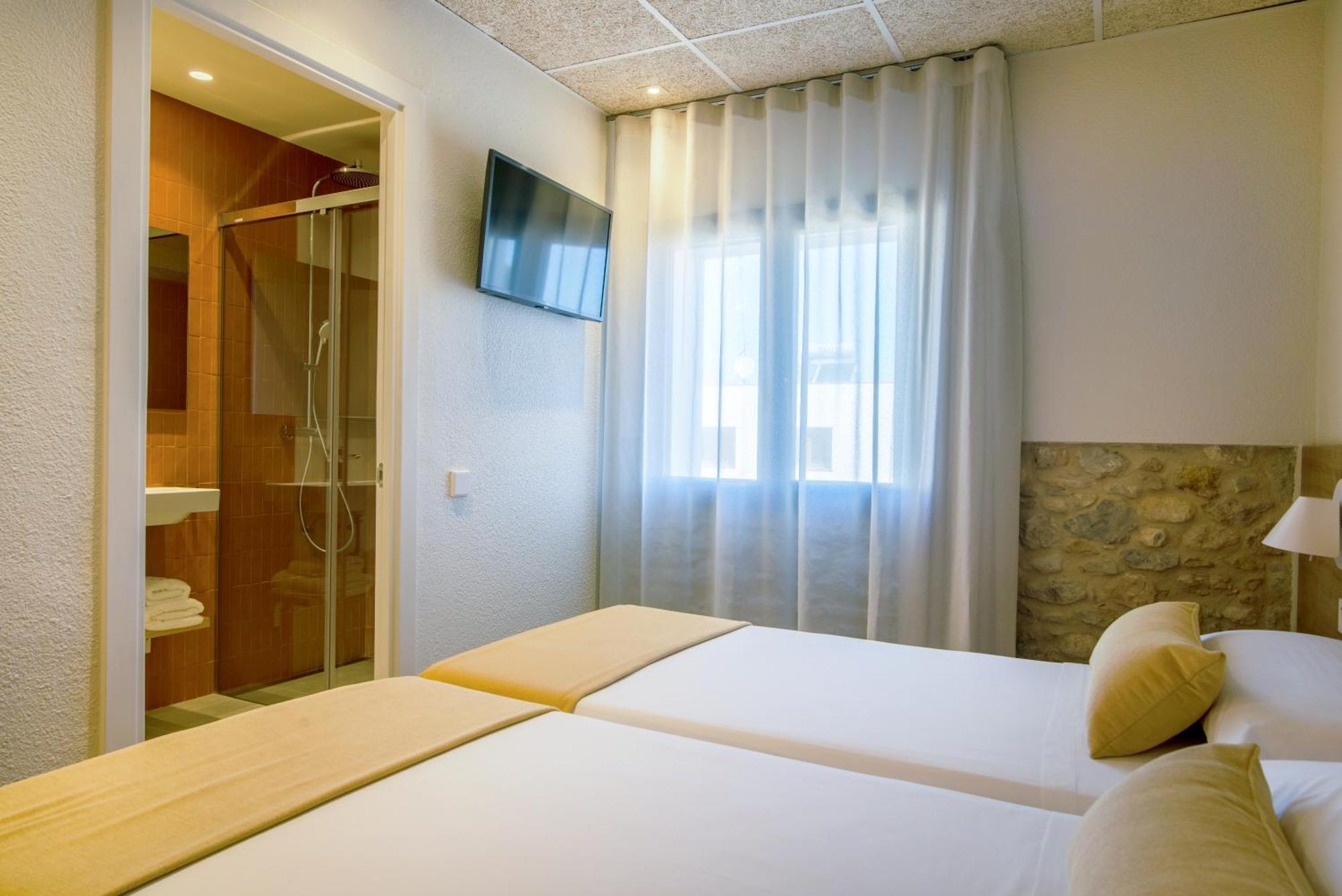 Hostal Barris Пальс Экстерьер фото